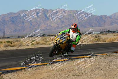 media/Dec-18-2022-SoCal Trackdays (Sun) [[8099a50955]]/Turn 4 Inside (10am)/